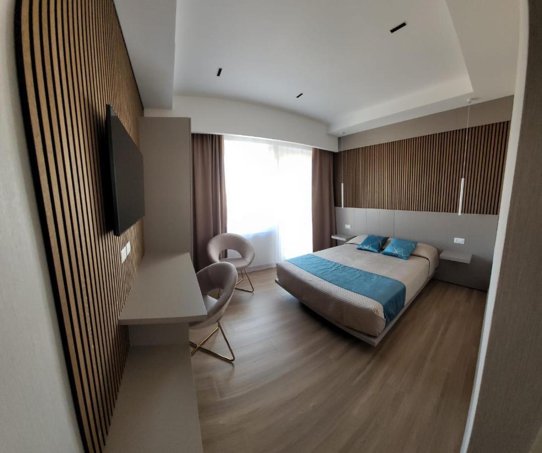 Th Luxury Central Catania Luaran gambar