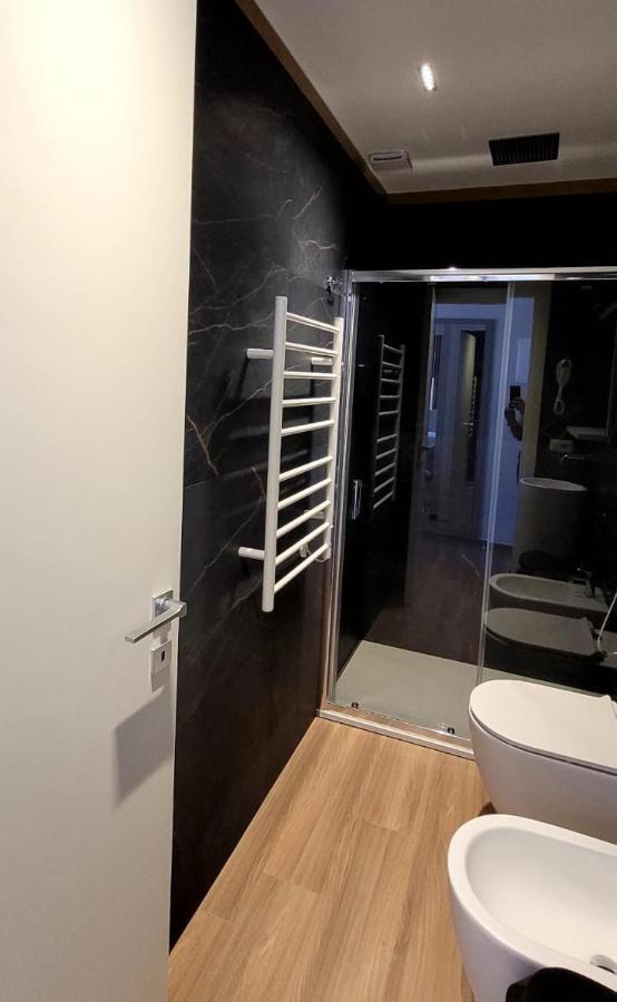 Th Luxury Central Catania Luaran gambar