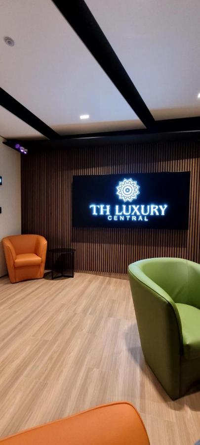 Th Luxury Central Catania Luaran gambar