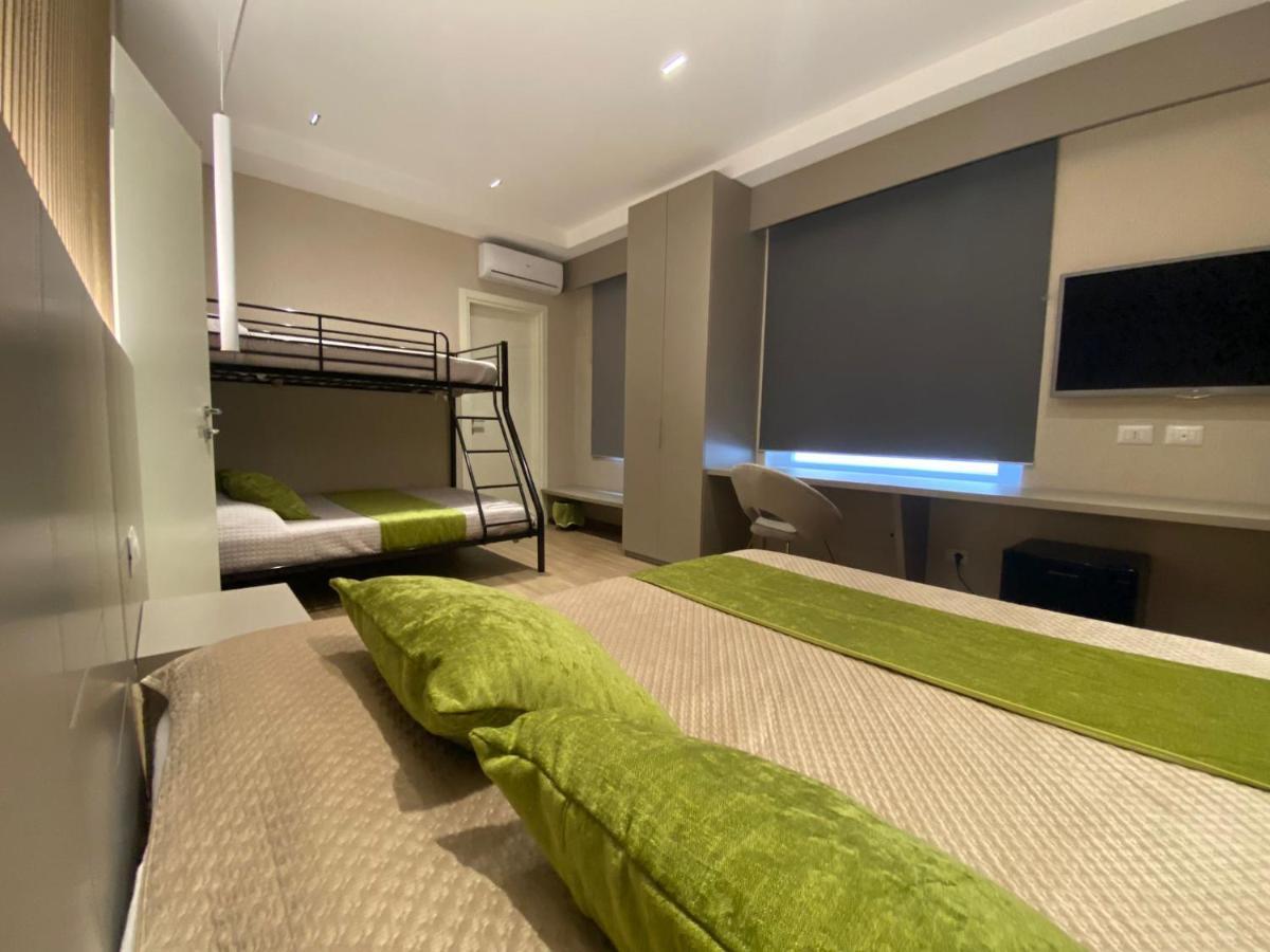 Th Luxury Central Catania Luaran gambar